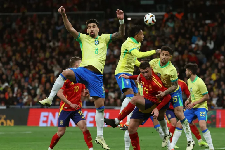مواجهات دولية البرازيل اقتنصت التعادل 3-3 من إسبانيا في مدريد (الفرنسية)
