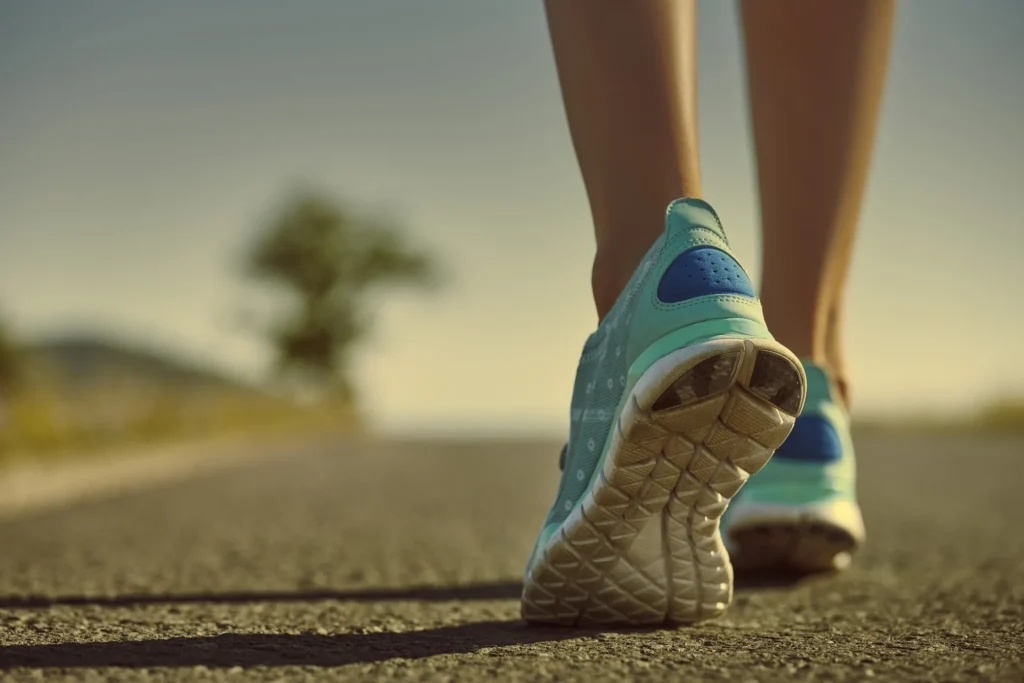 فوائد المشي لصحة القلب والأوعية الدموية 