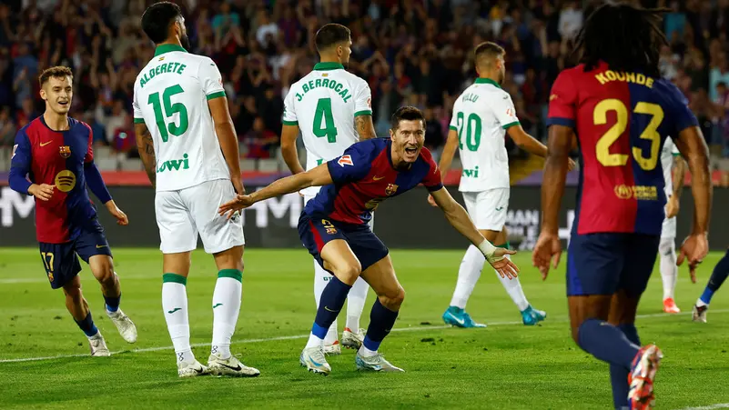 روبرت ليفاندوفسكي يحرز هدف الفوز لبرشلونة على خيتافي
