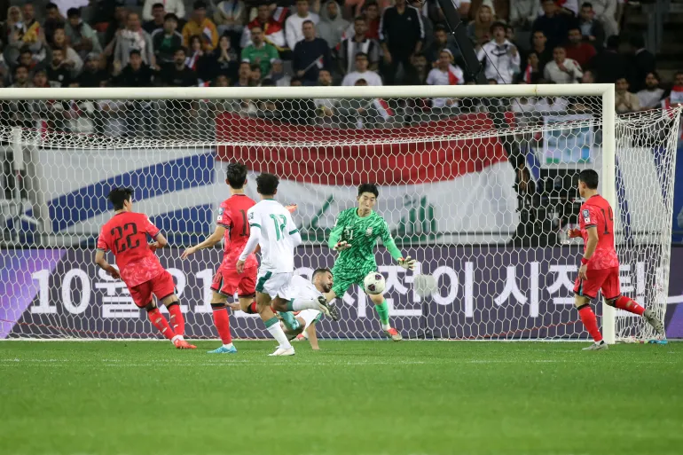 مشاكل دفاعية تؤثر على منتخب أسود الرافدين في المباراة مع كوريا الجنوبية