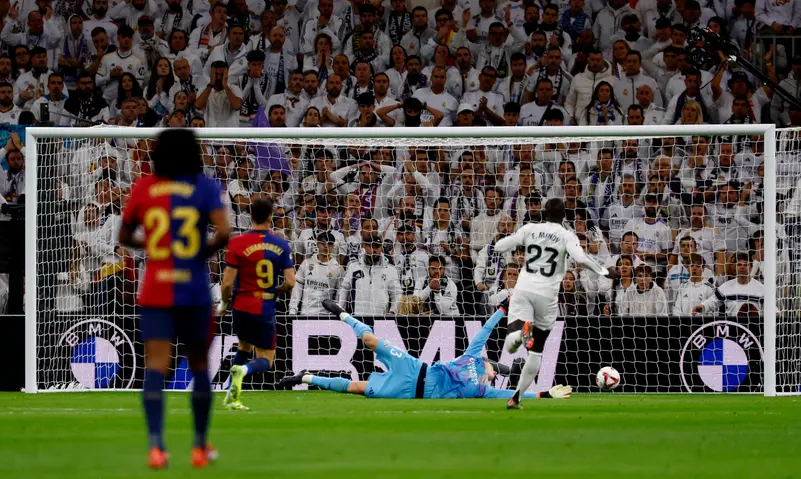 برشلونة يهزم ريال مدريد 4-0 في الكلاسيكو