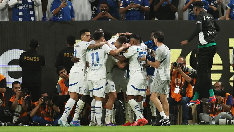 الهلال يسعى للاستمرار في صدارة دوري روشن