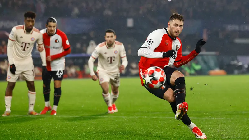 فينوورد يسحق بايرن ميونيخ بثلاثة أهداف في دوري أبطال أوروبا