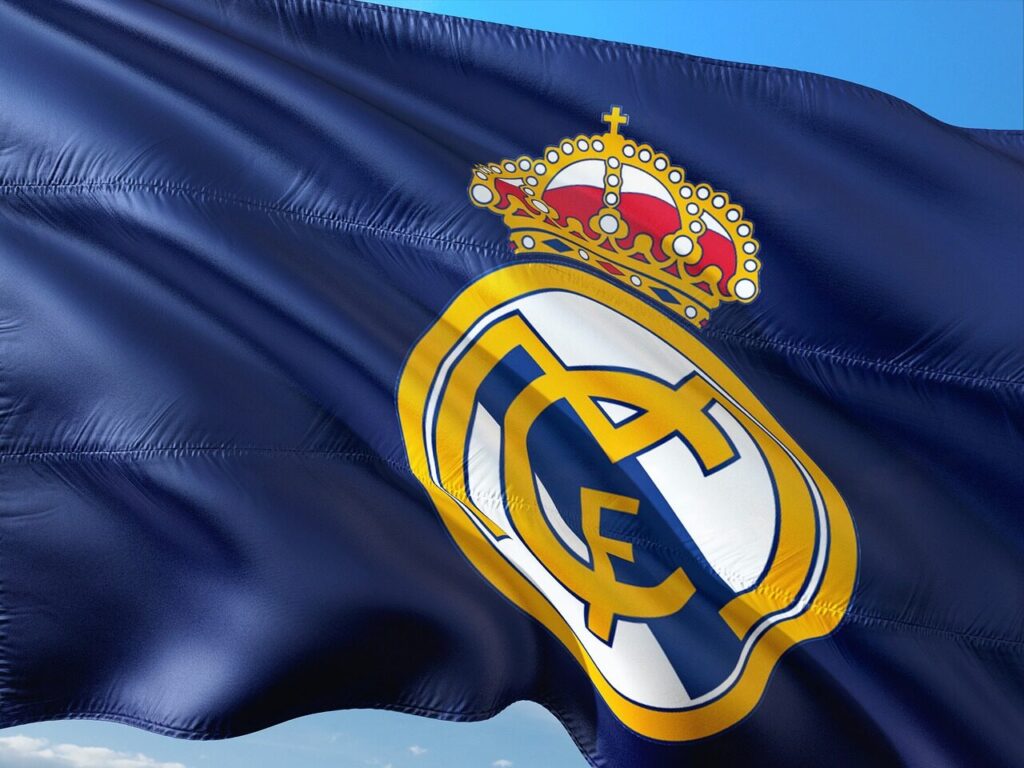 شعار نادي ريال مدريد الاسباني