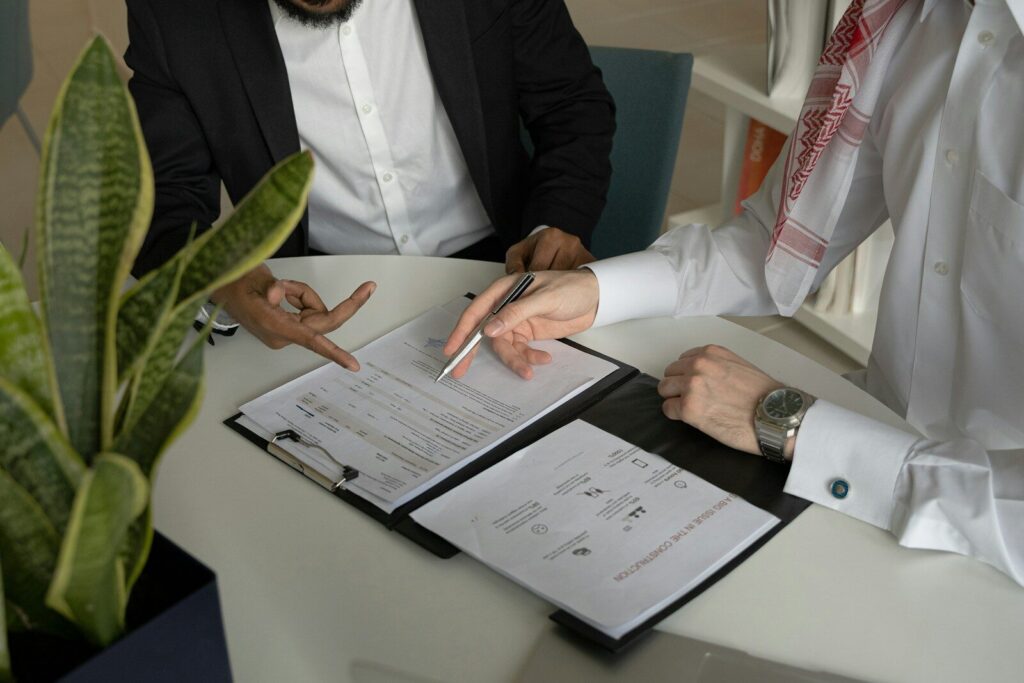 توقيع الاتفاقية بين الشركةالامريكية و سوريا 